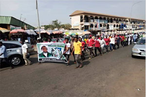 تظاهرات مردم نیجریه در حمایت از شیخ زاکزاکی<font color=red size=-1>- بازدید: 26204</font>